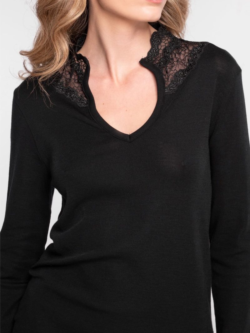 Lingerie Fine Top / Pull noir 7438