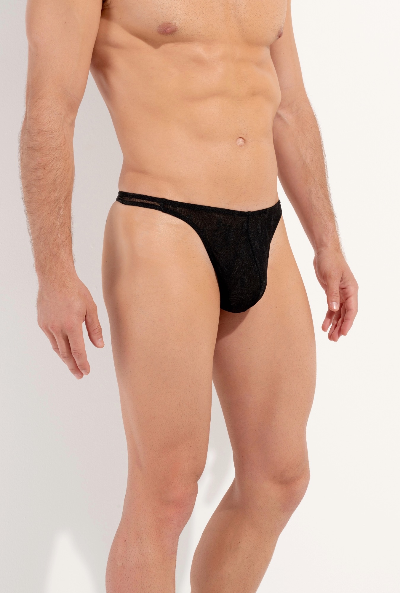 Les dessous String noir 402988