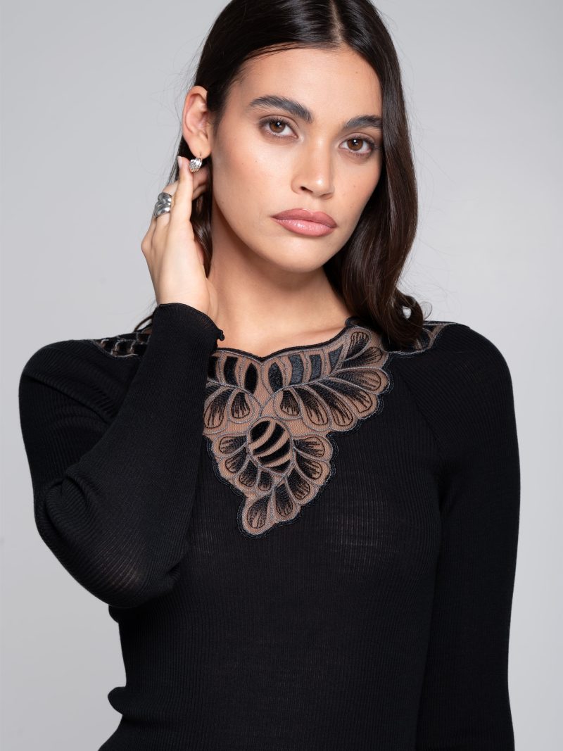 Lingerie Fine Top / Pull noir 7618