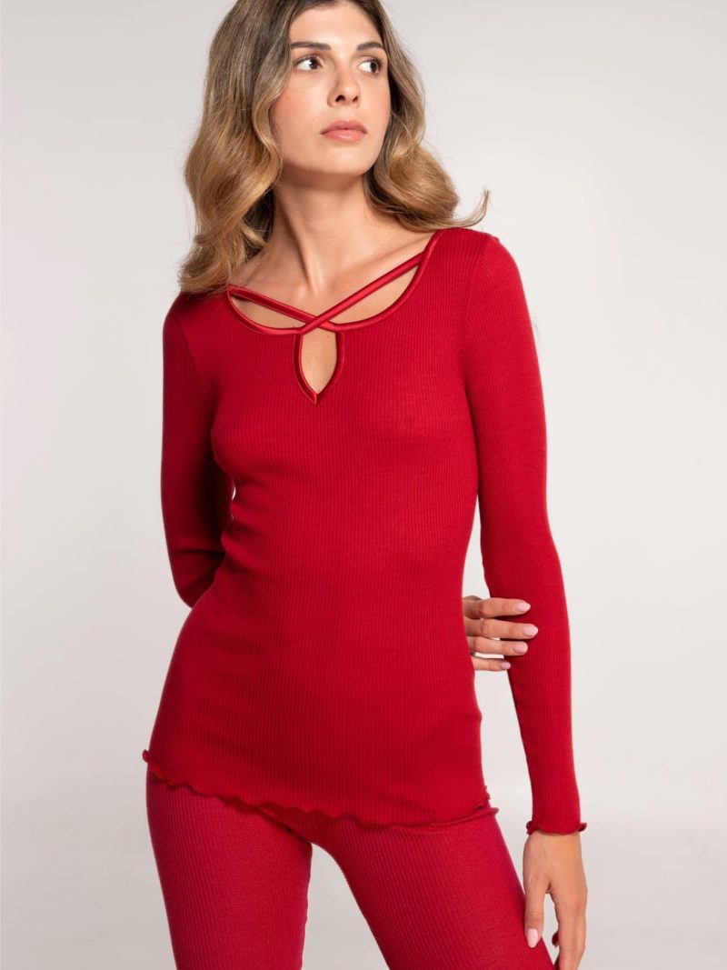 Lingerie Fine Top / Pull rouge 6343