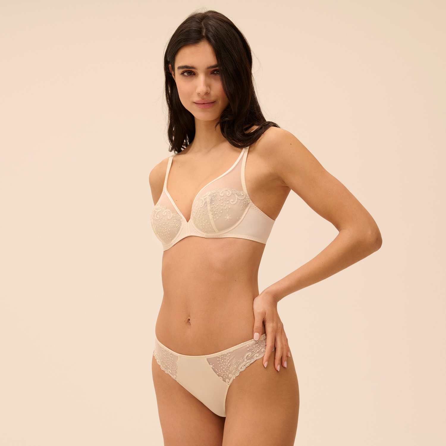 Culottes String / Tanga beige topaze 12x700 – Image 3