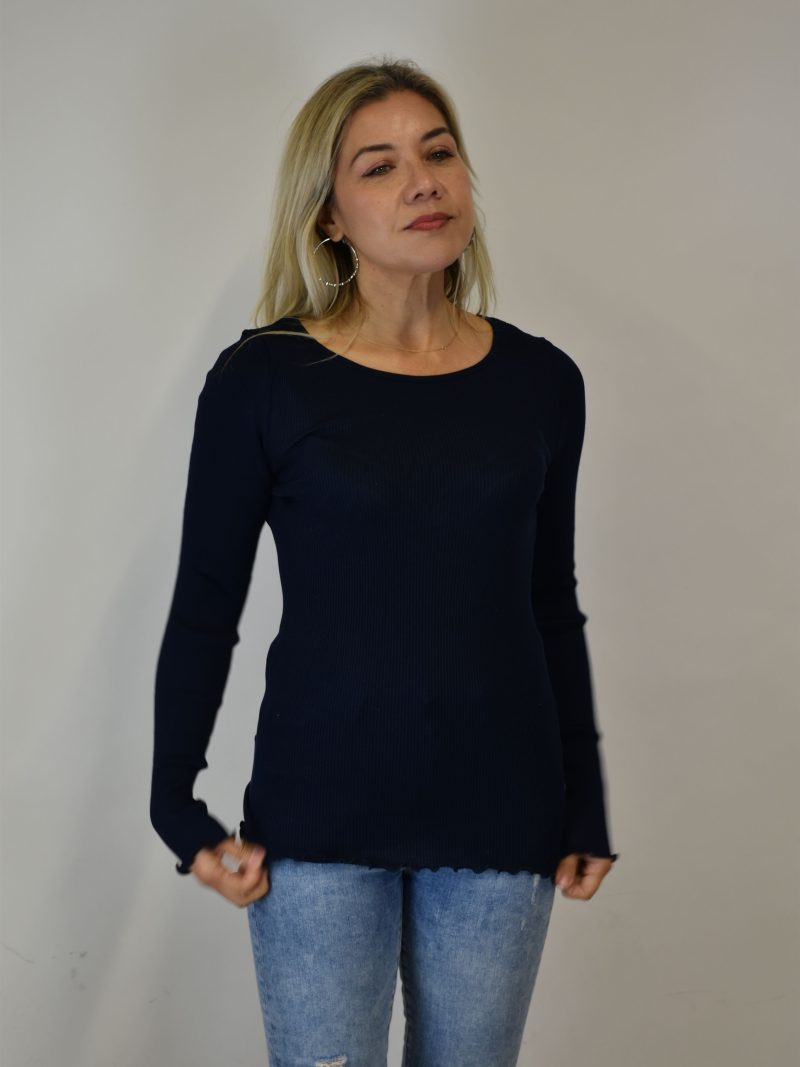 Lingerie Fine Top / Pull bleu 9515