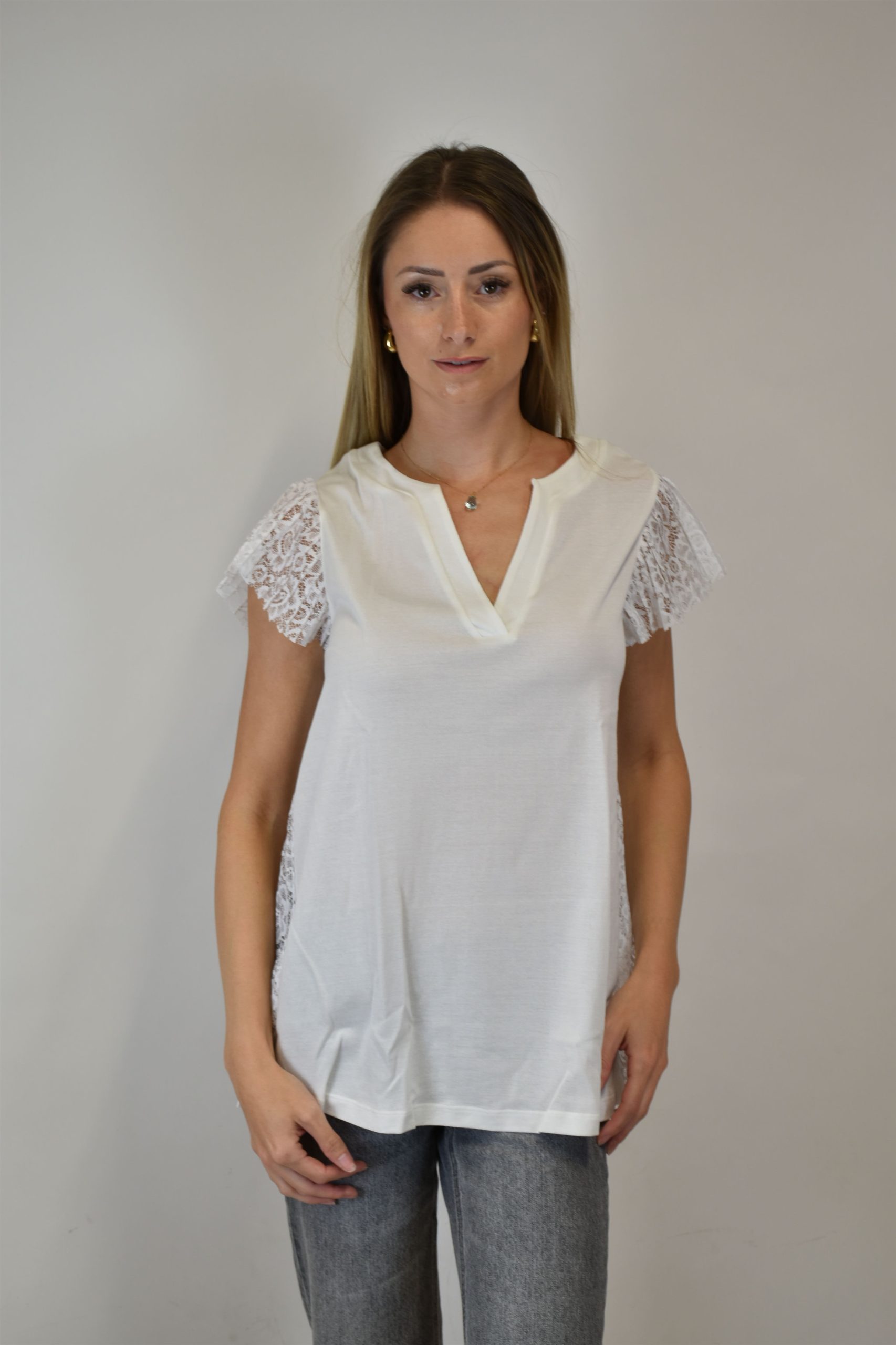 Lingerie Fine Top / Pull blanc 4874