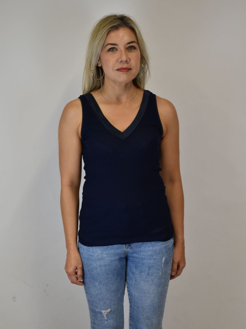 Lingerie Fine Top / Pull bleu 16132